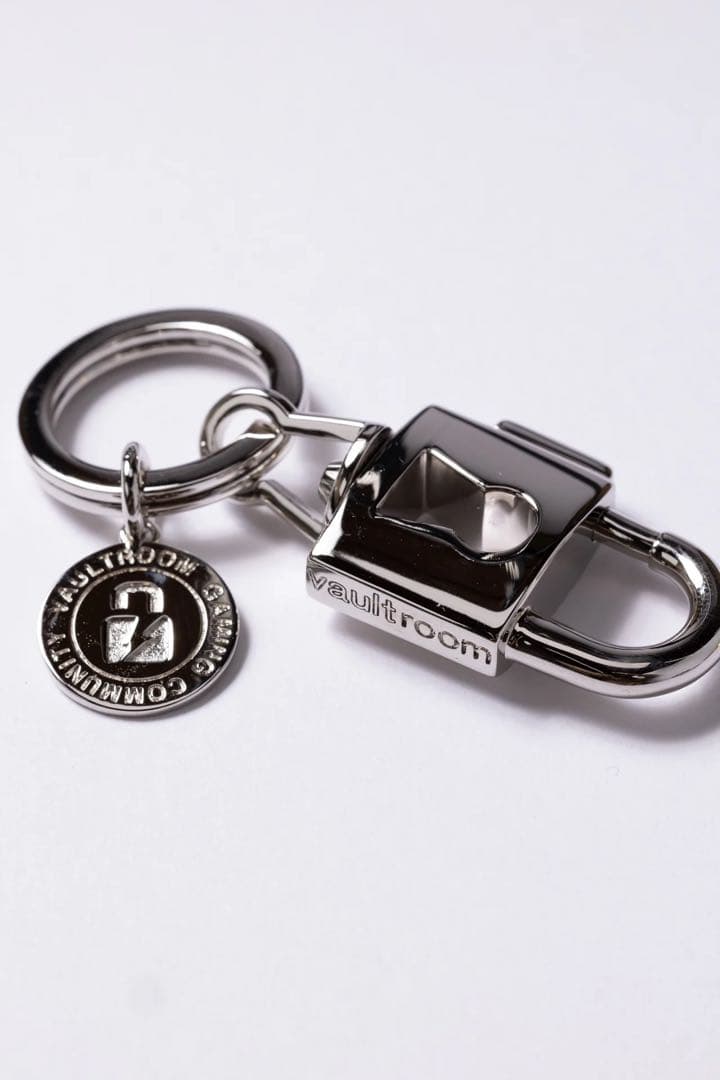 小物 vaultroom PADLOCK KEY HANGER / SILVER