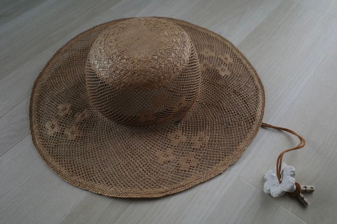 MOI モイ　麦わら帽子