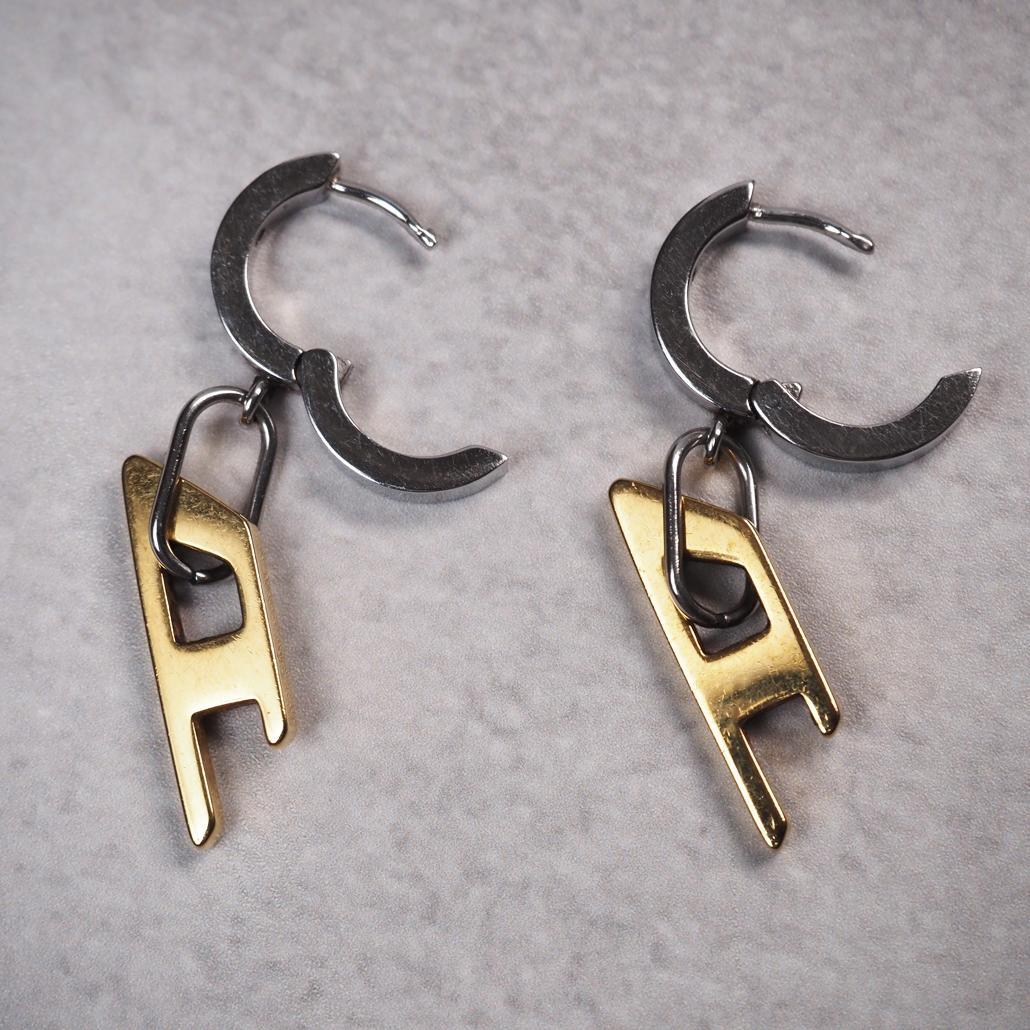 平野紫耀さん同デザイン着用 2個セット DIESELピアスDX141900DJW