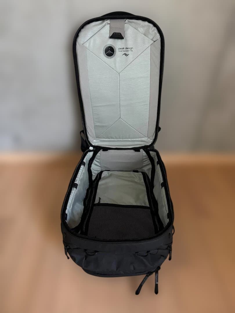 【美品】Peak Design トラベル バックパック 45L ブラック