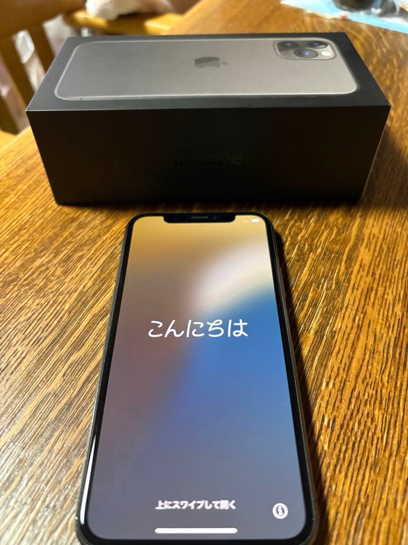 【画面綺麗】iPhone 11 Pro 256GB SIMフリー ※カメラ割れ