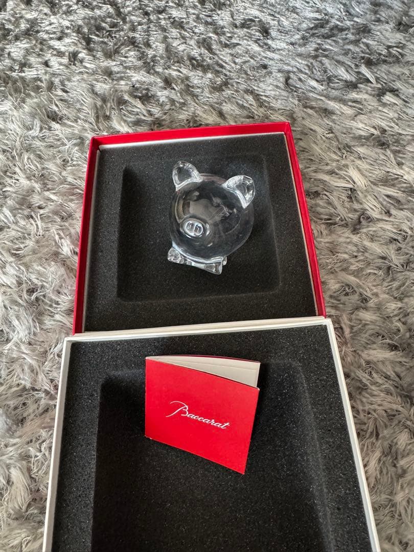 バカラ baccarat 豚 置物