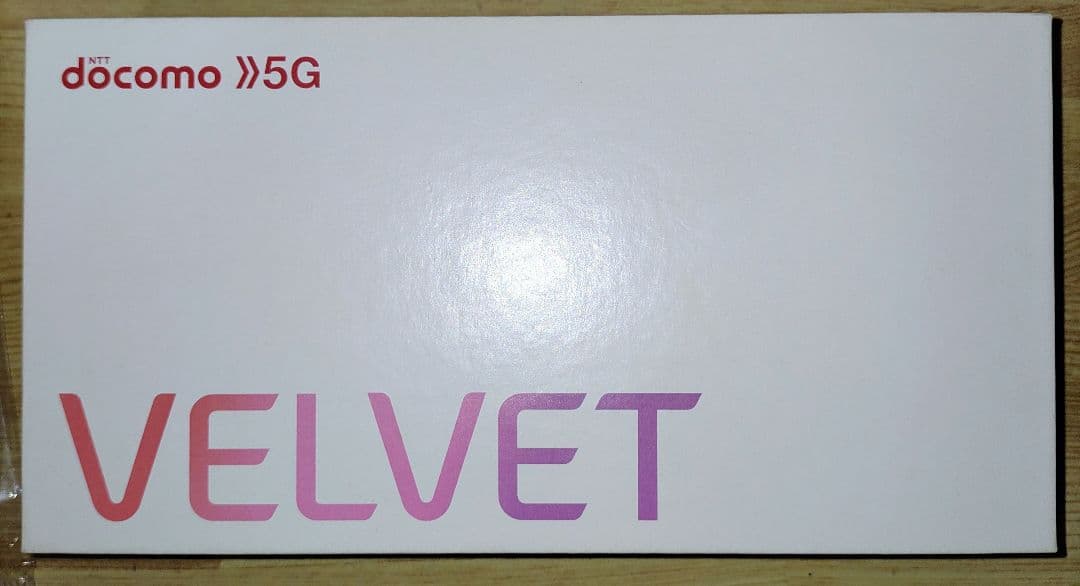 LG VELVET L-52A ケース付き