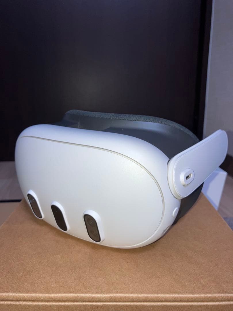 Quest 3 VR本体　+Aubikaヘッドストラップ+KIWIリンクケーブル