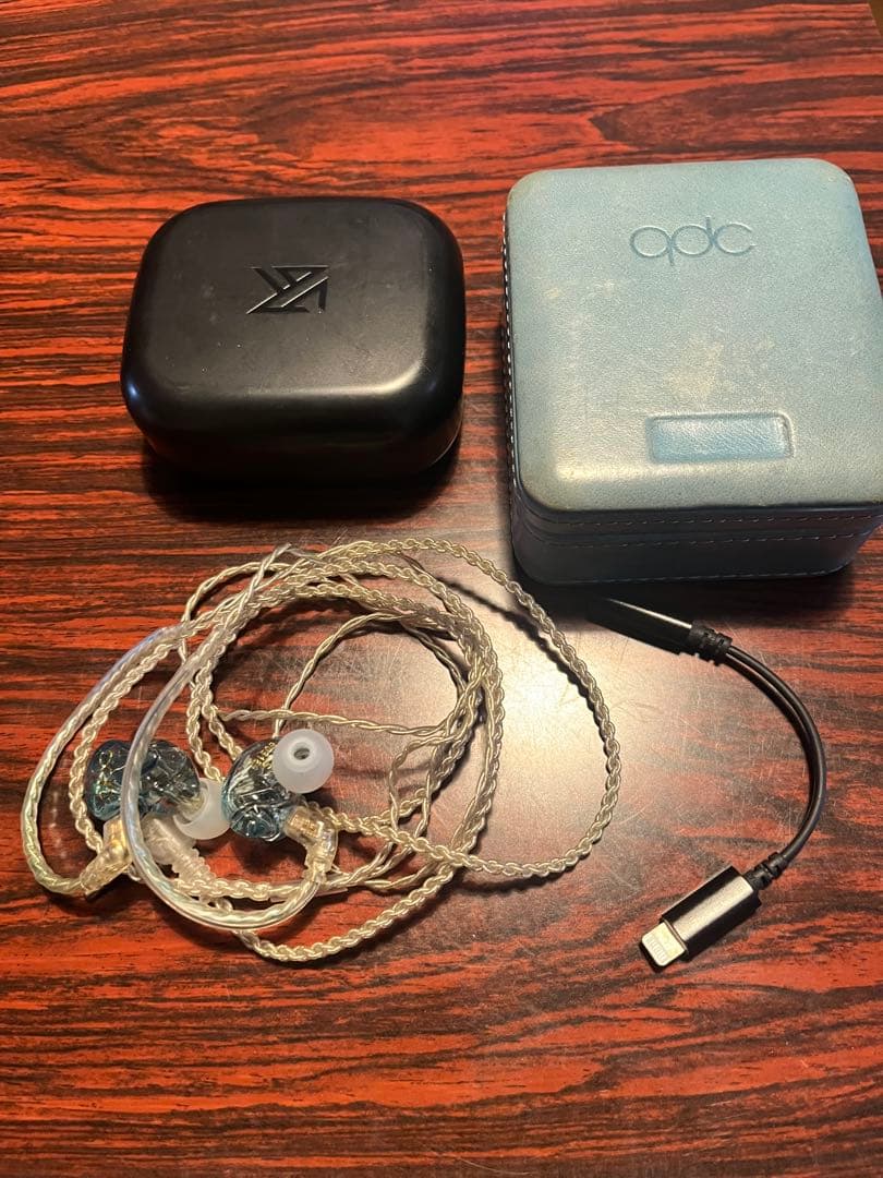 qdc 4ss AZ09 pro ライトニング変換ケーブル セット