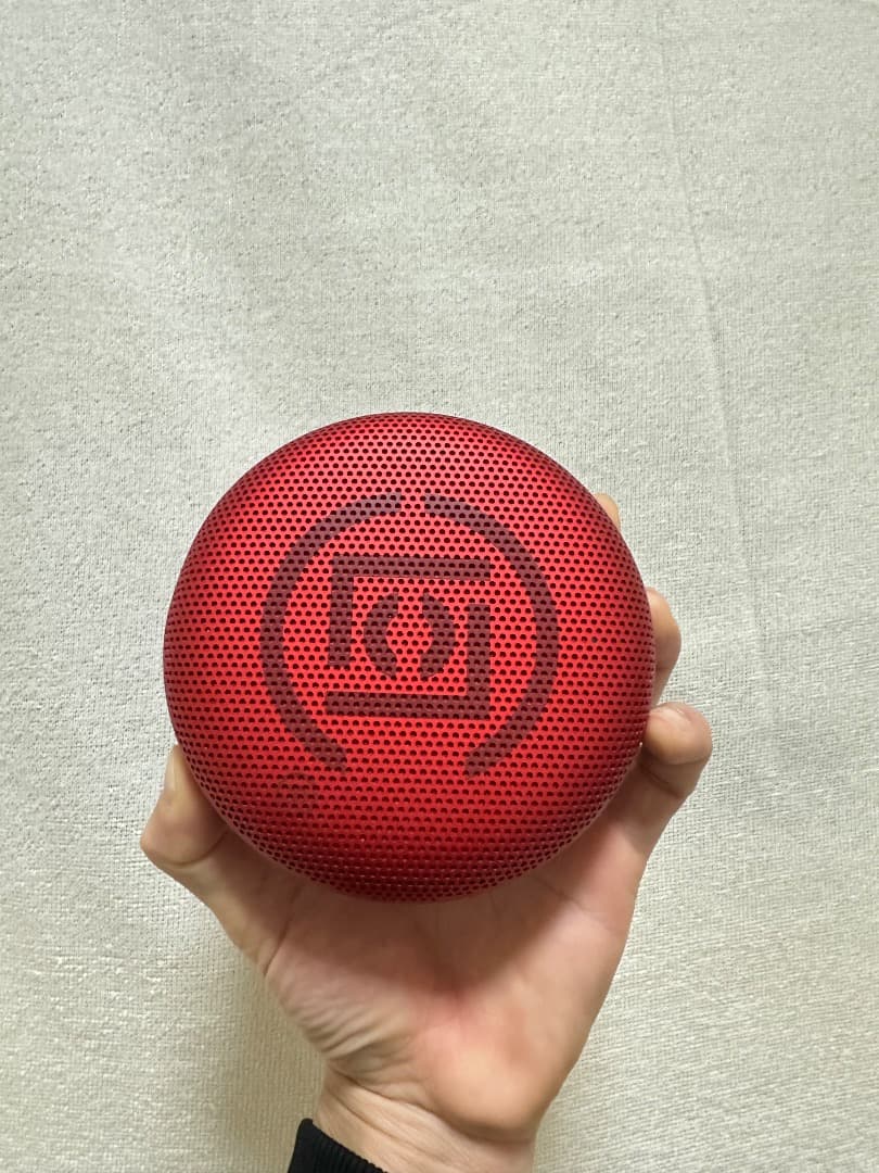 B&O A1 Gen 2 RED LIMITED 限定版。