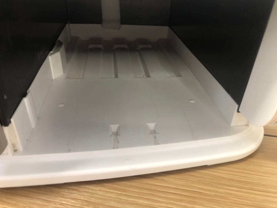 【美品】HITACHI 空気清浄機 EP-NVG90 自動掃除 加湿機能付き