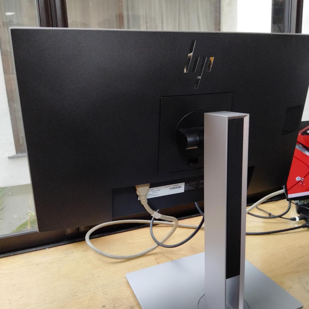 HP：E233 ２３インチ 1920x1080 ディスプレイー モニター