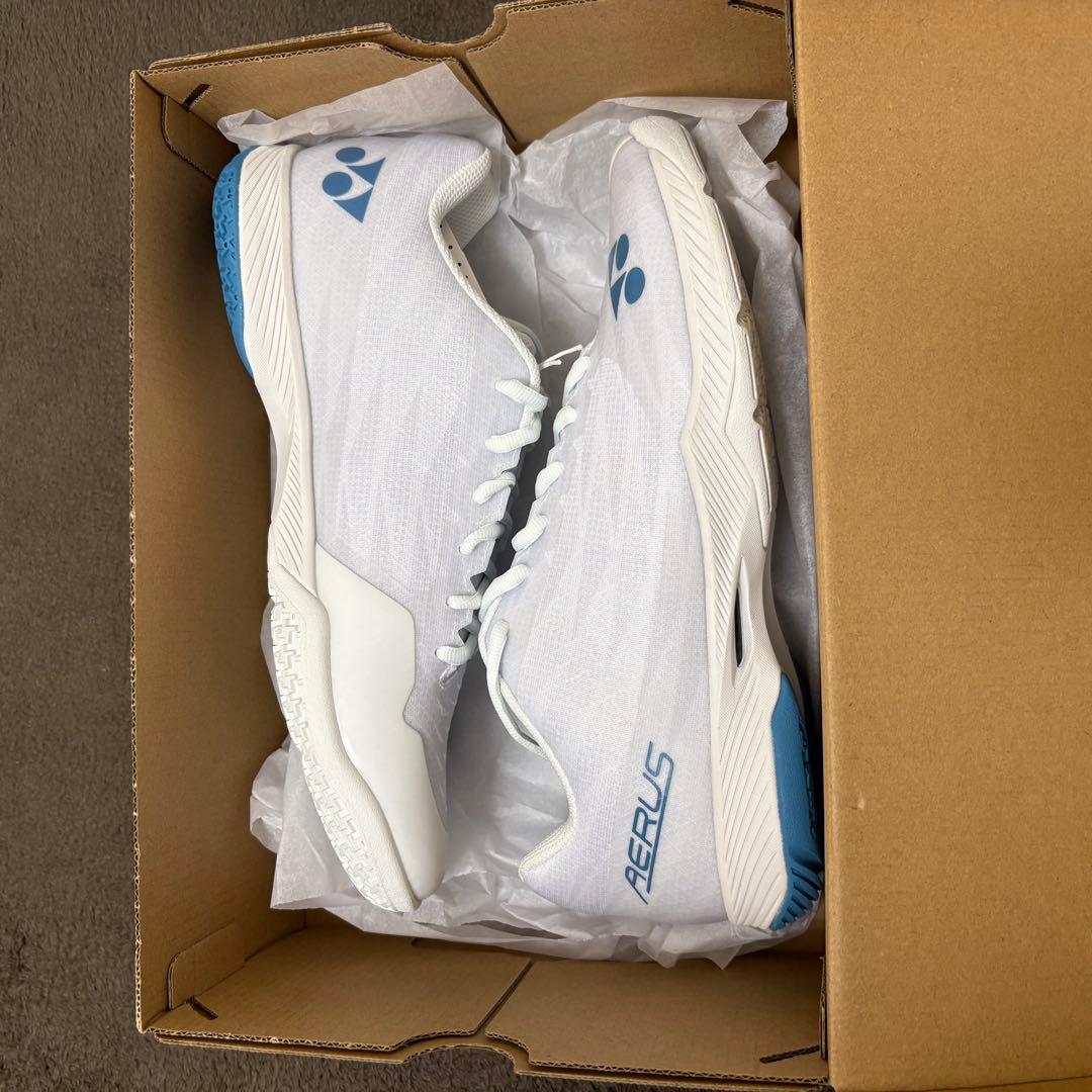 27㎝　エアラスメン　新品未使用　YONEX 　バドミントン　シューズ