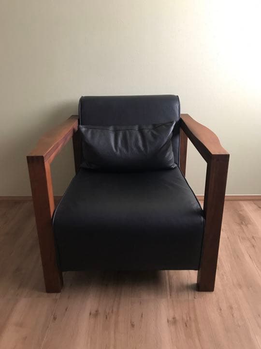 最終値下げ！高級本革　ソファ　無垢材ウォルナット　岩倉榮利　ロックストーン