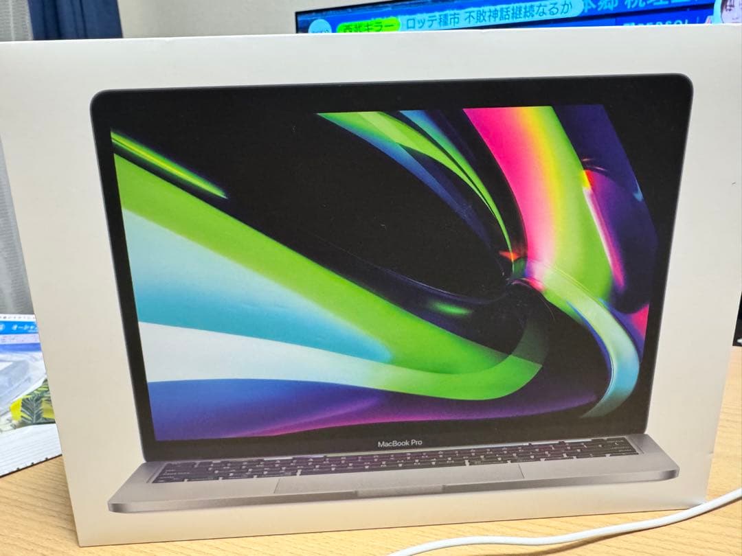 MacBook Pro M2 本体