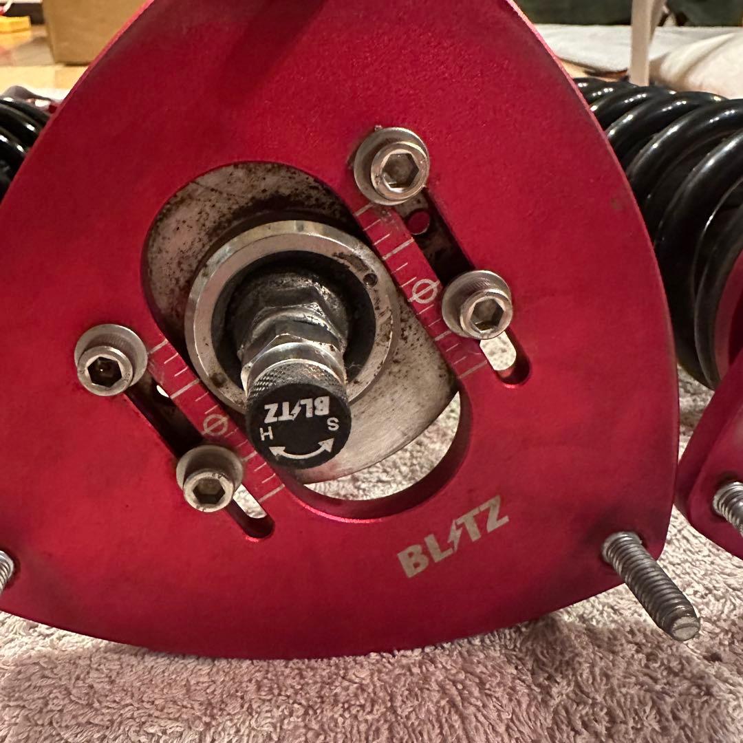 バラ売OK‼️WRXSTI VABリア新品 F/BLITZzz-r R/ラルグス