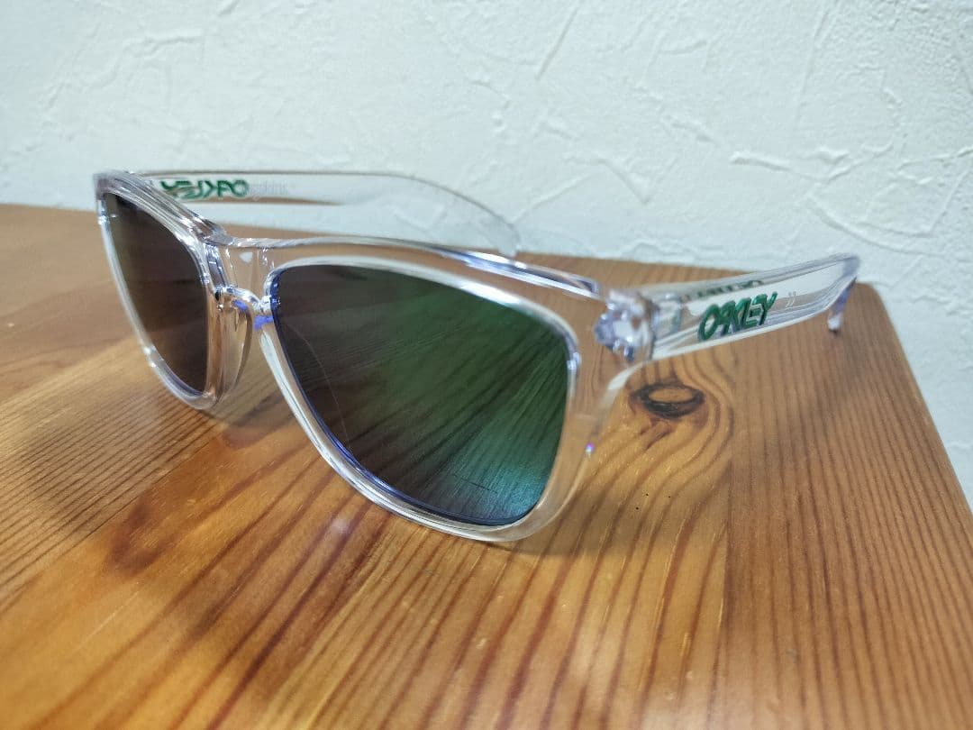 美品 OAKLEY FROGSKINS