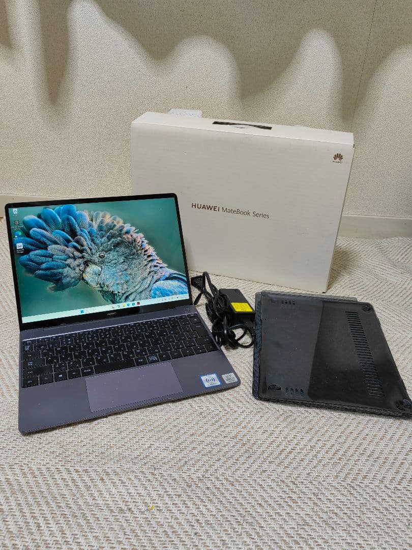 HUAWEI MateBook 13 i7-10510U タッチスクリーン
