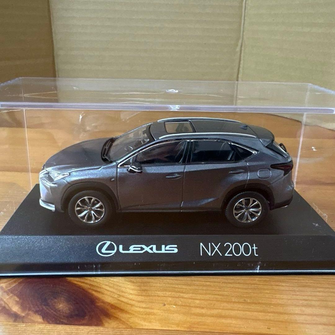 LEXUS NX 200t ミニカー 1/43 グレー 京商