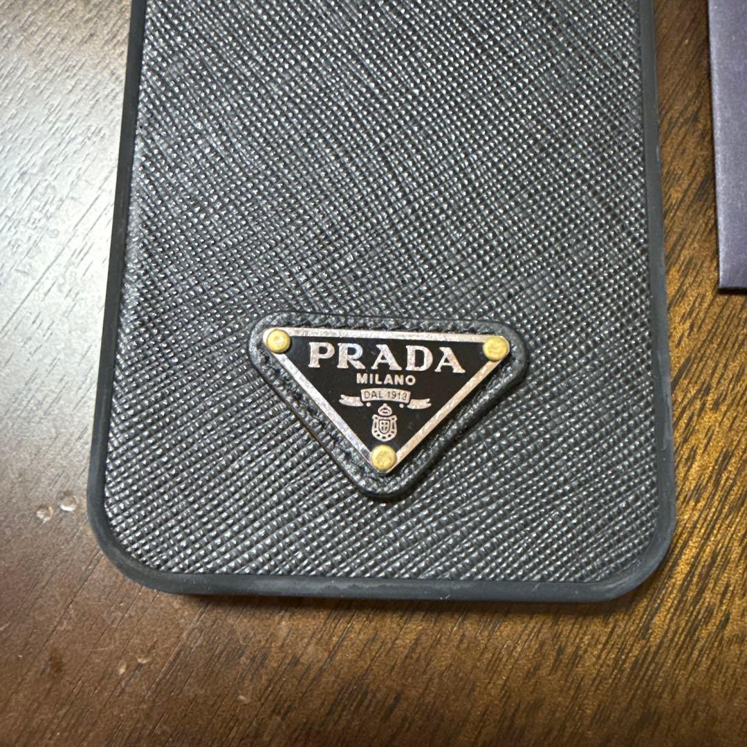 PRADA ブラック iPhoneケース iPhone13pro用