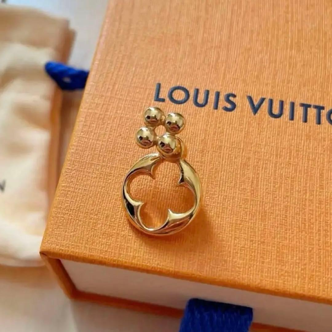 【LOUIS VUITTON】ピアス・LV フラワーグラム【片耳】アシンメトリー