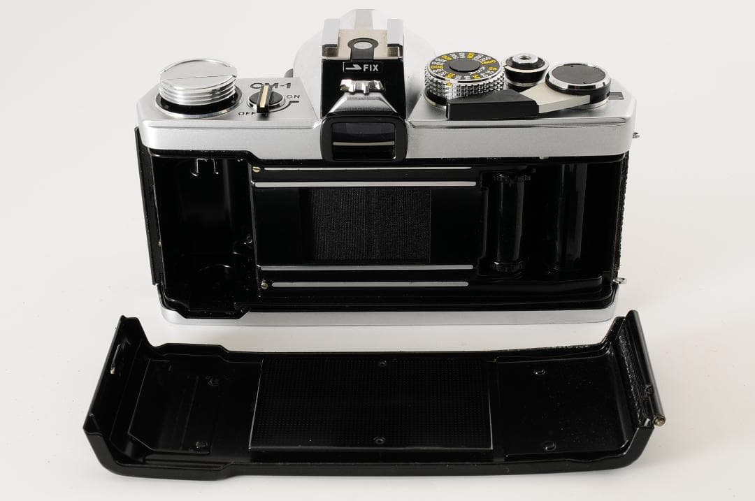 【箱・ケース付】 オリンパス Olympus OM-1 + 50mm F1.4