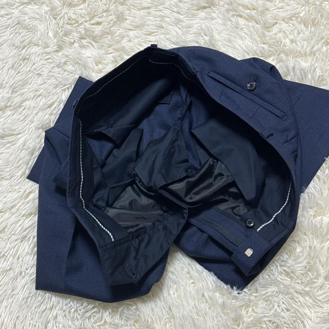 スーツカンパニー　高級カノニコ社製生地　スーツ上下　ネイビー　A5