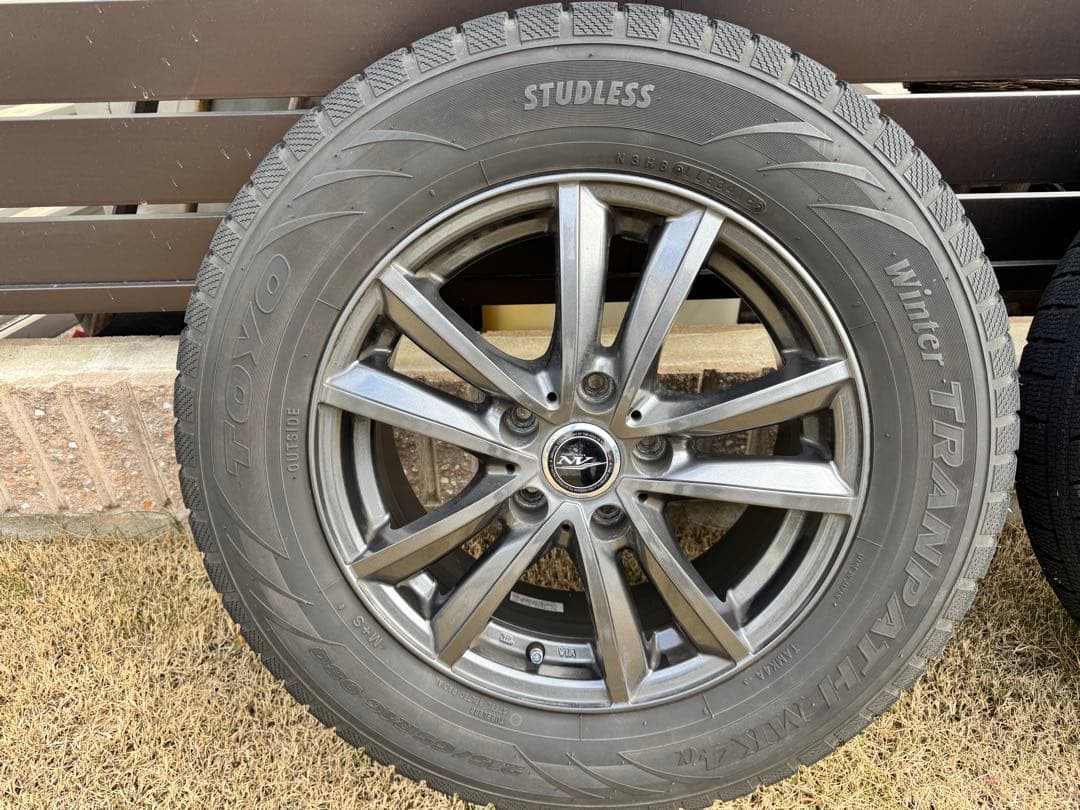 215/65R16 スタッドレス16インチ　アルファード・ヴェルファイア用