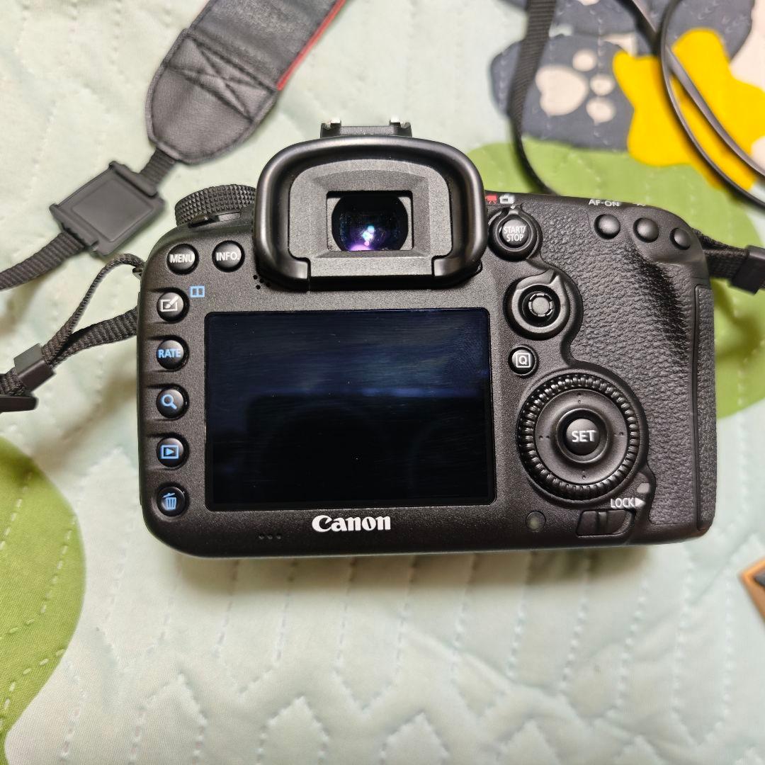 Canon EOS 7D Mark II デジタル一眼レフカメラ ボディ