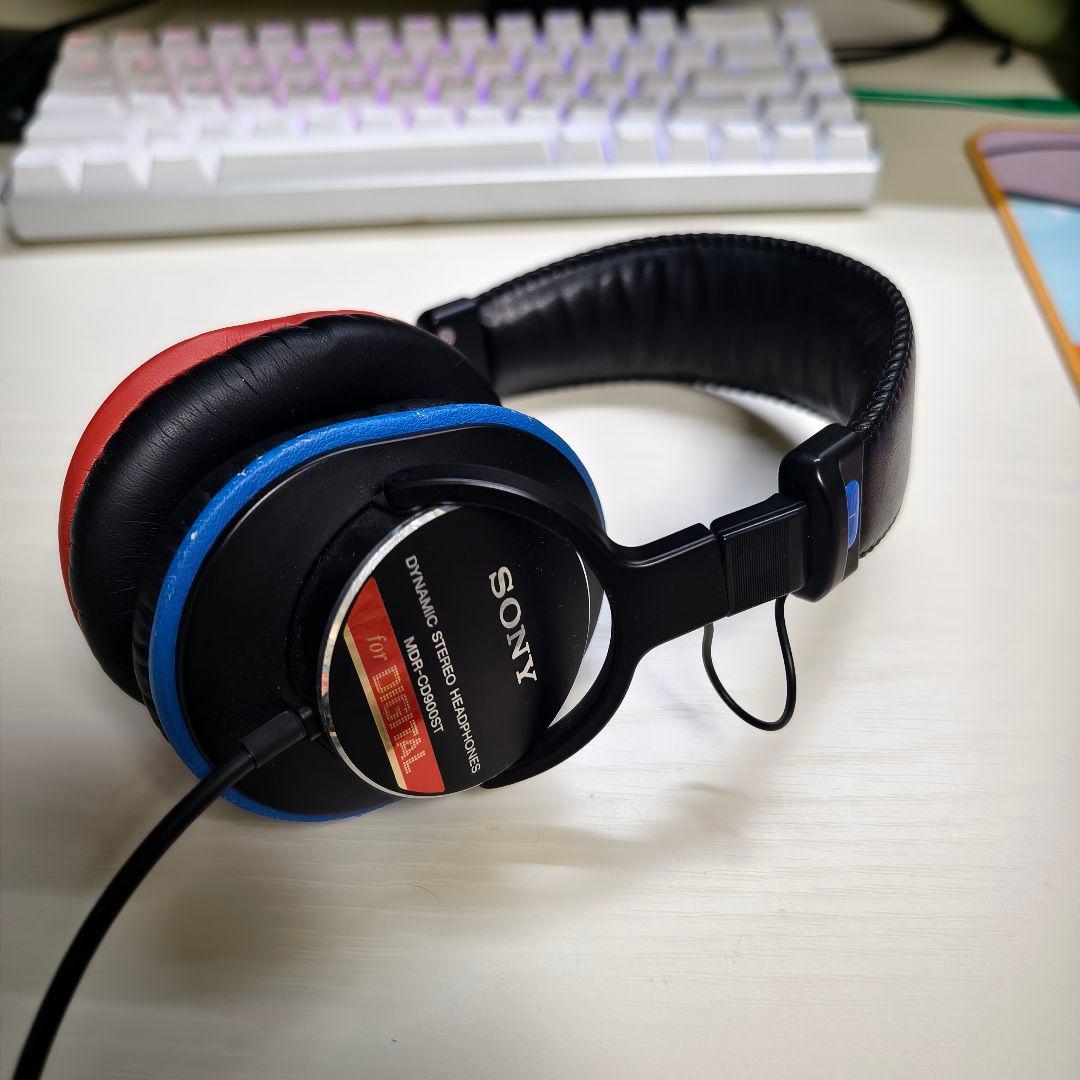 ヘッドホン SONY MDR-CD900ST
