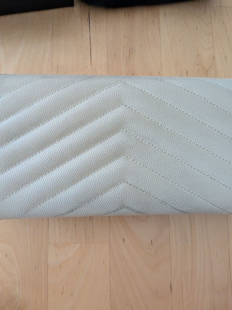 SAINT LAURENT オフホワイト 長財布