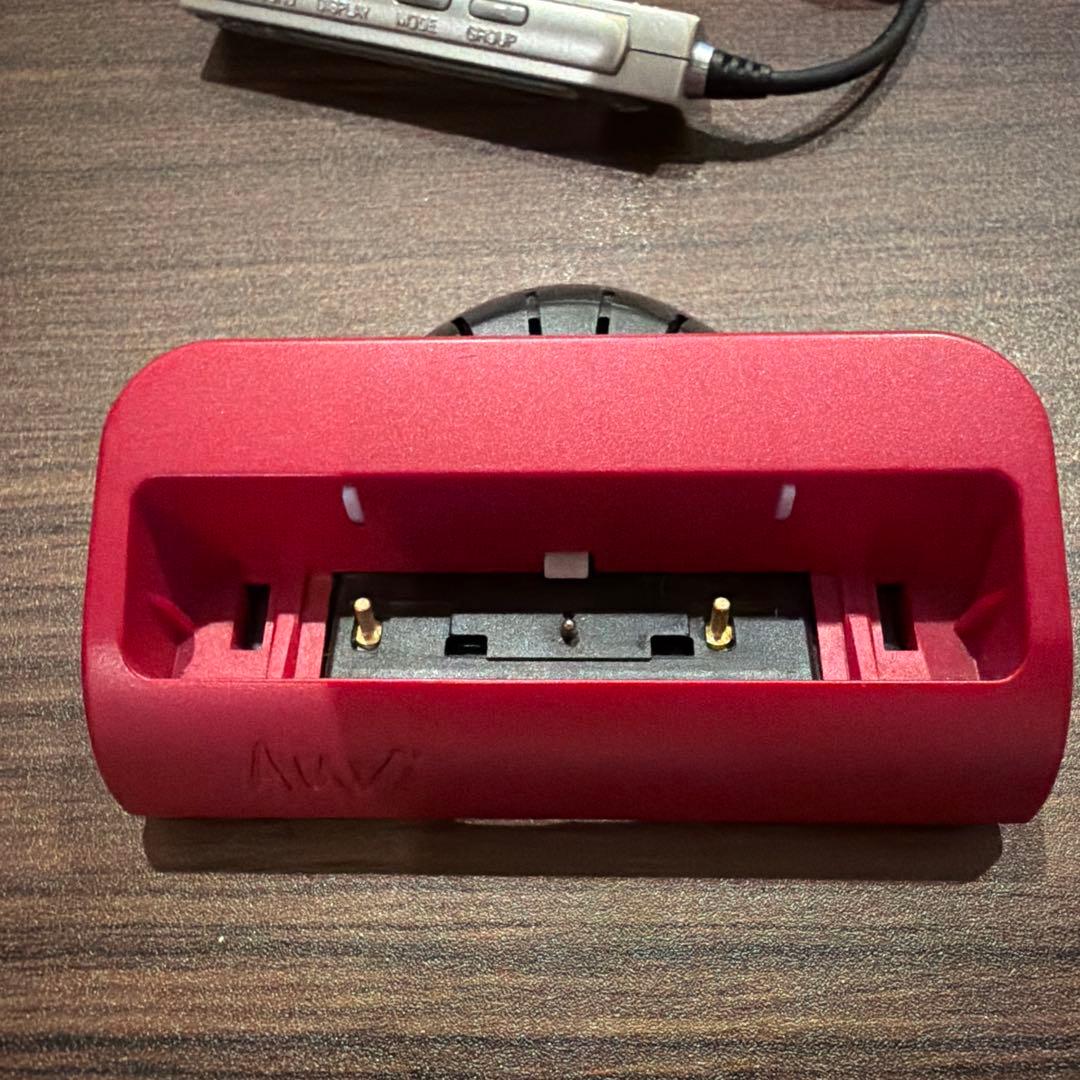 【ジャンク品】SHARP ポータブルMDレコーダー MD-DS70-R