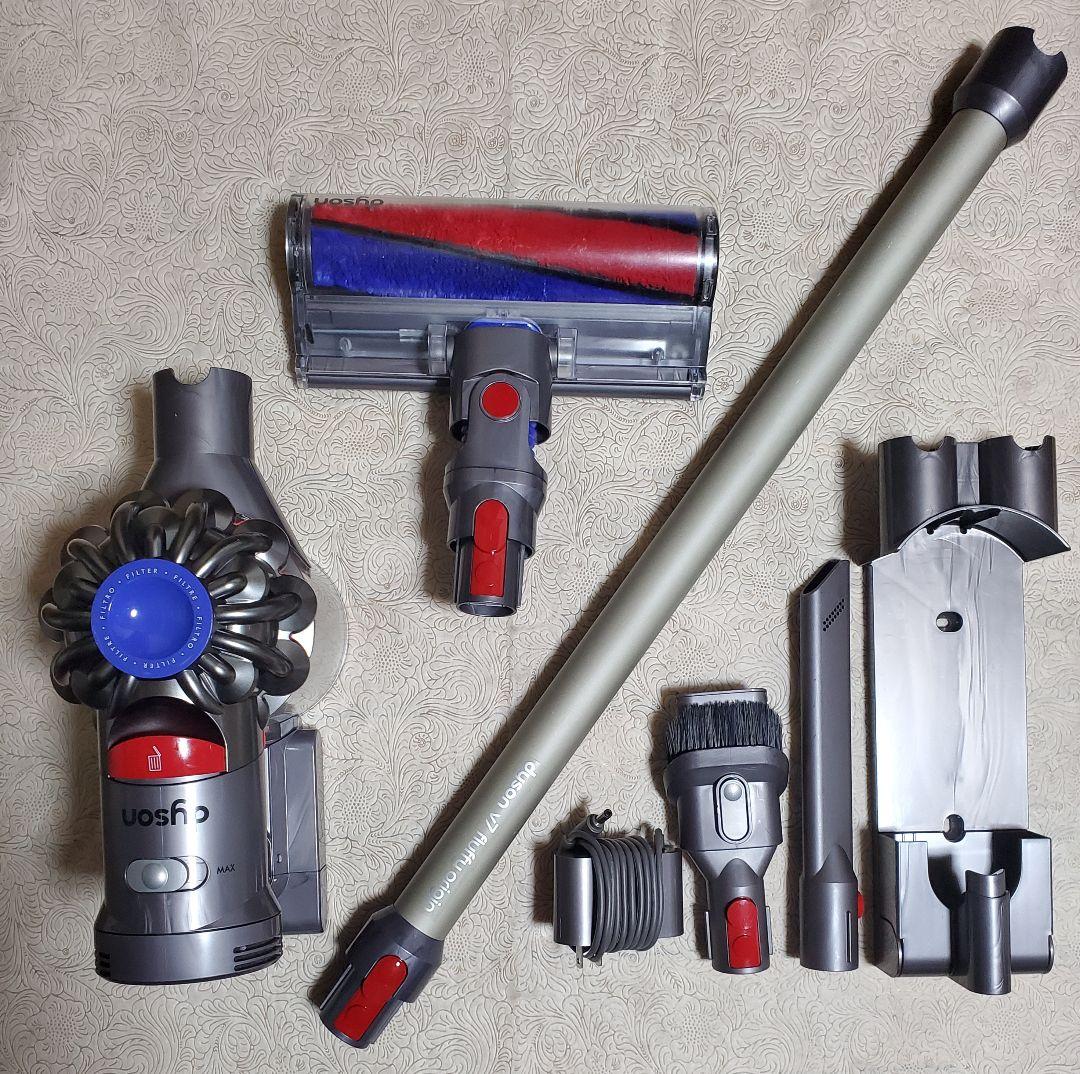 ダイソン掃除機SV11