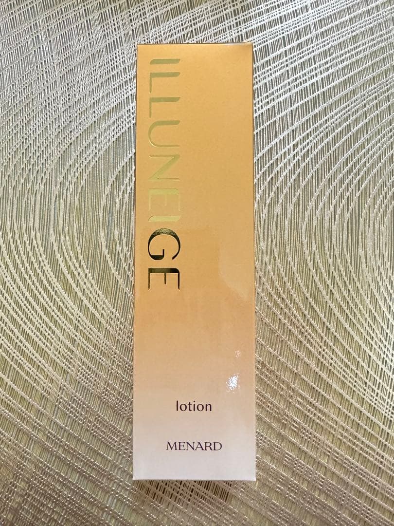 正規品メナード　イルネージュローション130ml