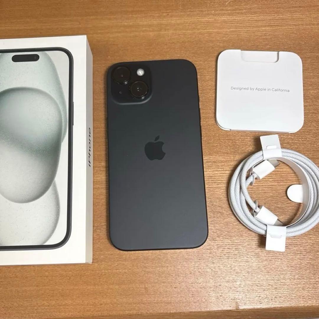 Apple iPhone 15 ブラック　128GB