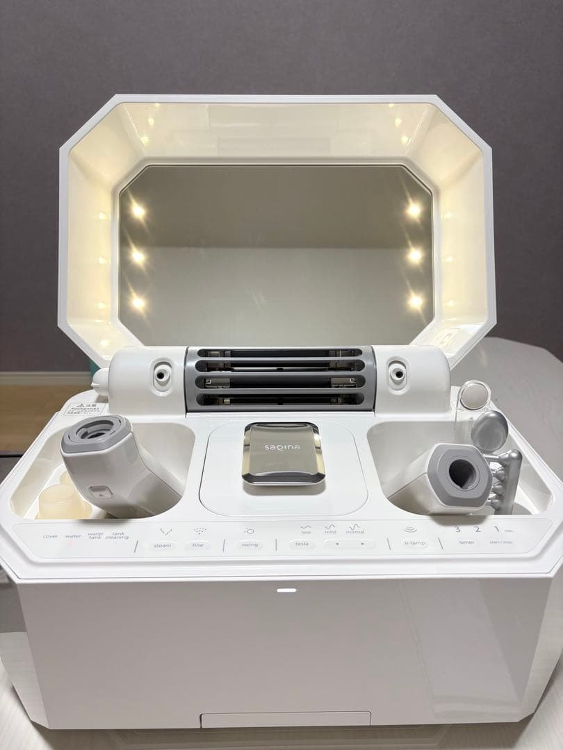 サキナ ルルシェ SAQINA Lulucie 美顔器LEDライト付 動作確認済