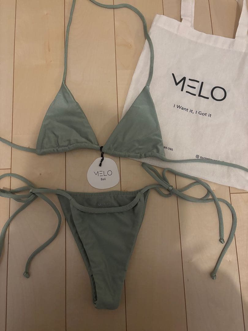 MELO BIKINI トライアングルビキニ　オリーブグリーンXS