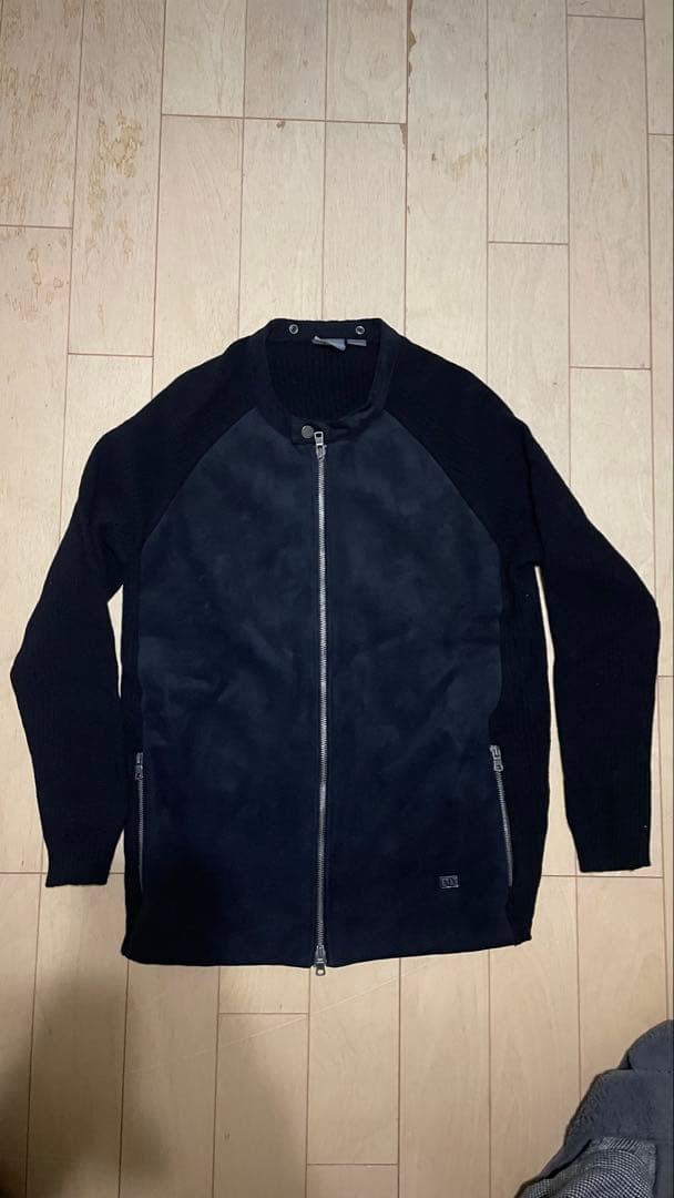 armani exchange スウェード切り替えダブルジップニット　フード欠損