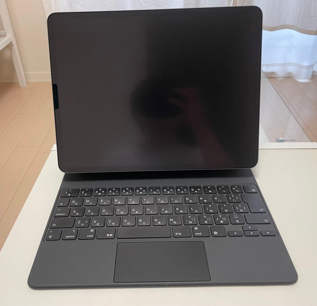 iPad Pro 12.9インチ 第5世代 Magic Keyboard