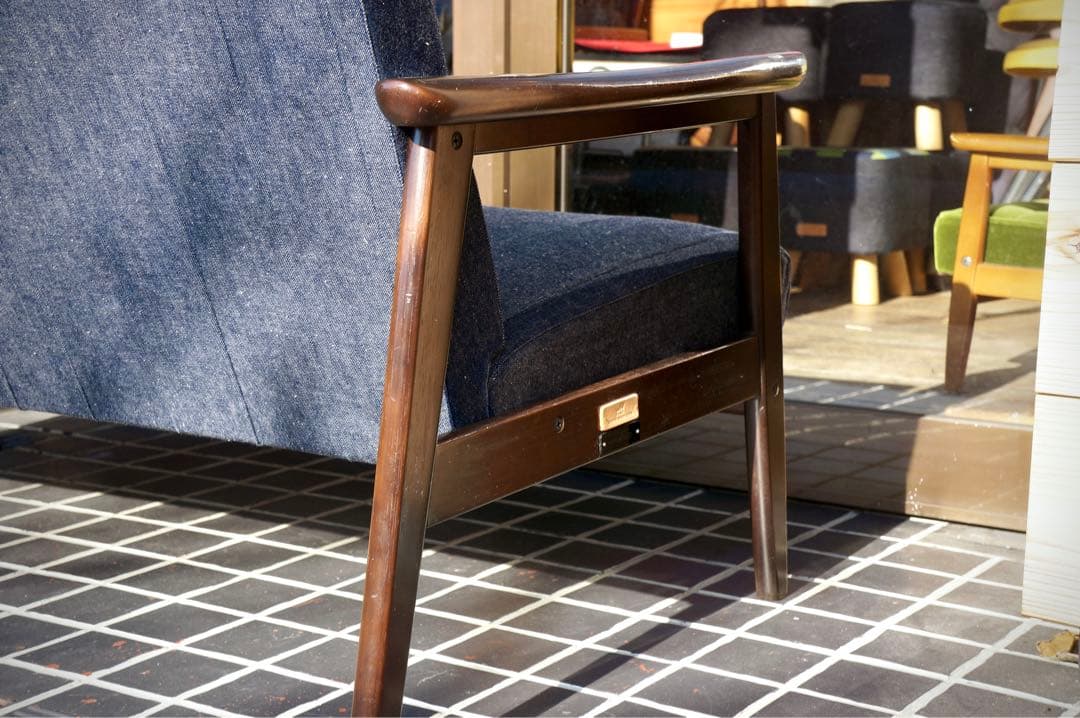 【カリモク60】 Kチェア デニムソファ 岡山産セルビッチデニムリメイクモデル