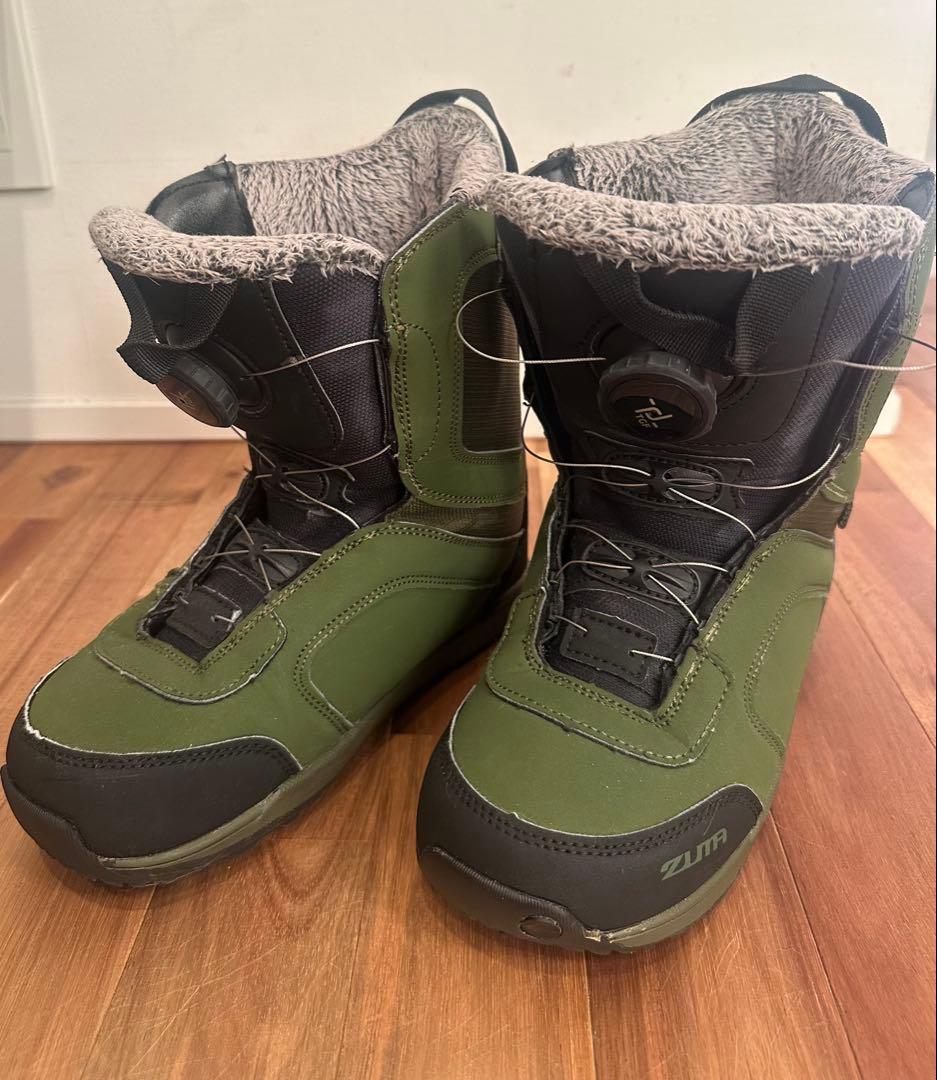 スノーボードブーツ オリーブグリーン
