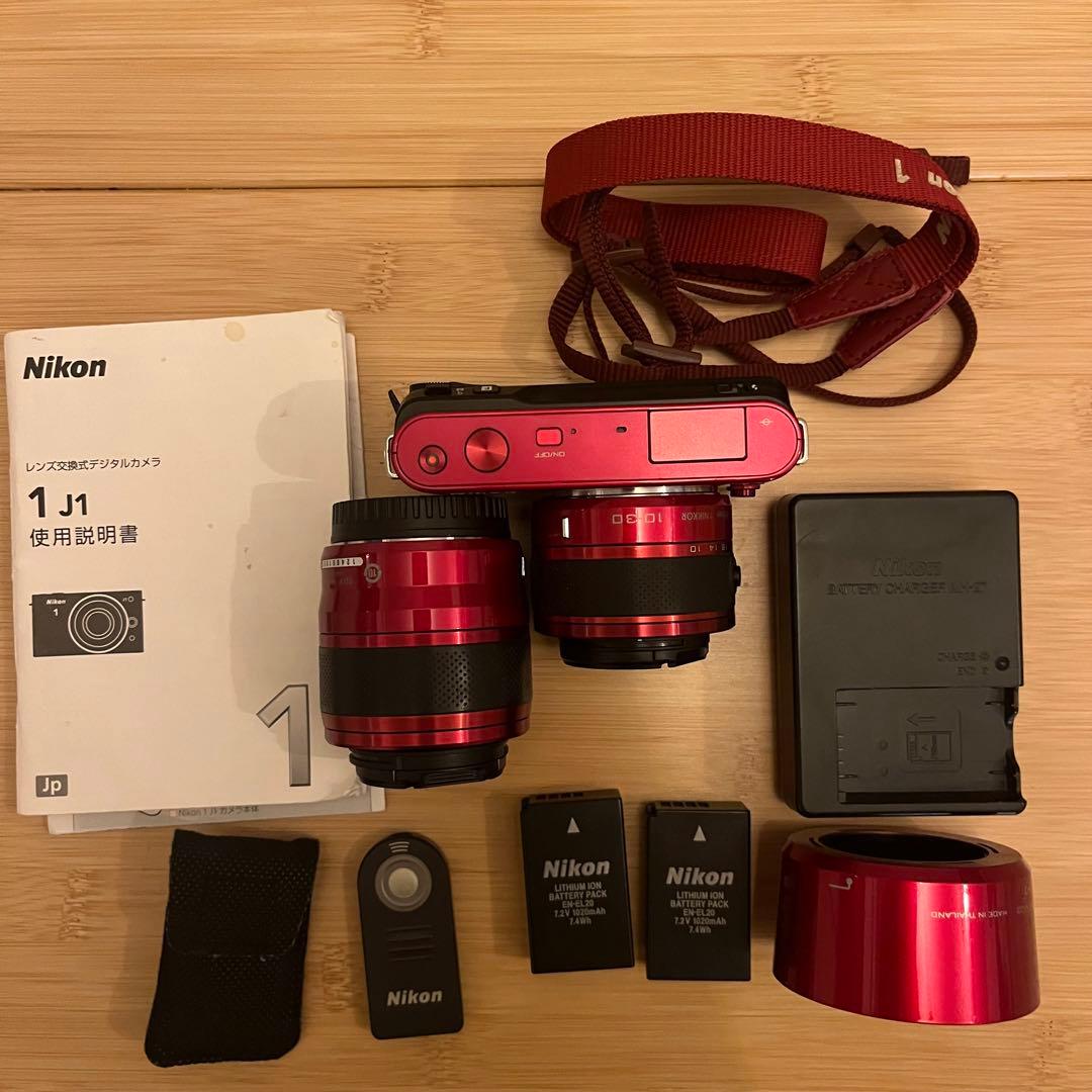 Nikon 1 J1 レッド コンパクトデジタルカメラ