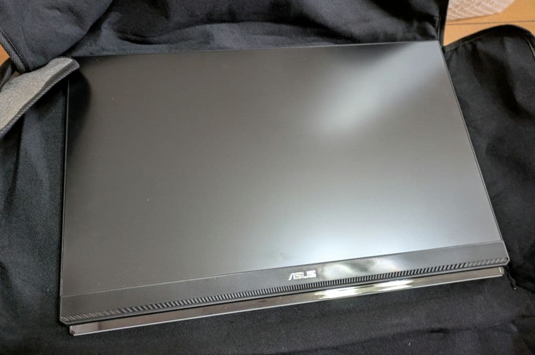 ASUS モバイルモニター ZenScreen MB249c　おまけ付き