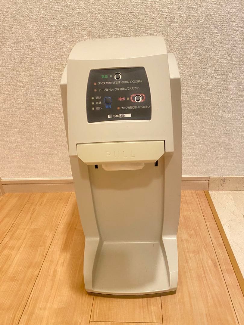 SANDEN アイスソフトクリームメーカー