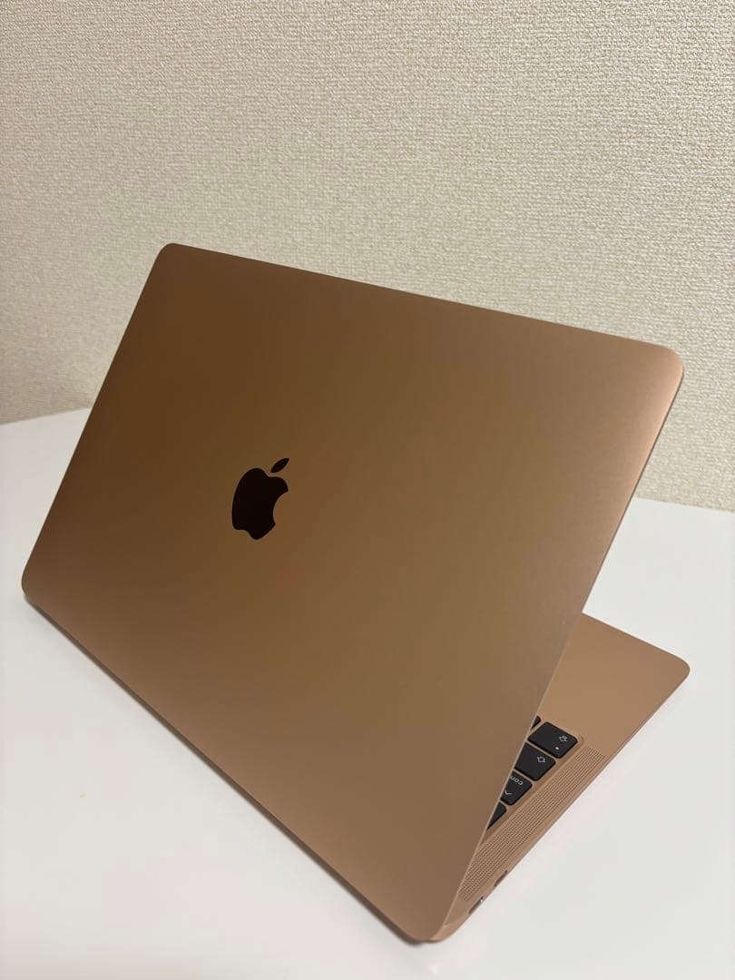 【美品】Apple MacBook M1ゴールド バッテリー95%