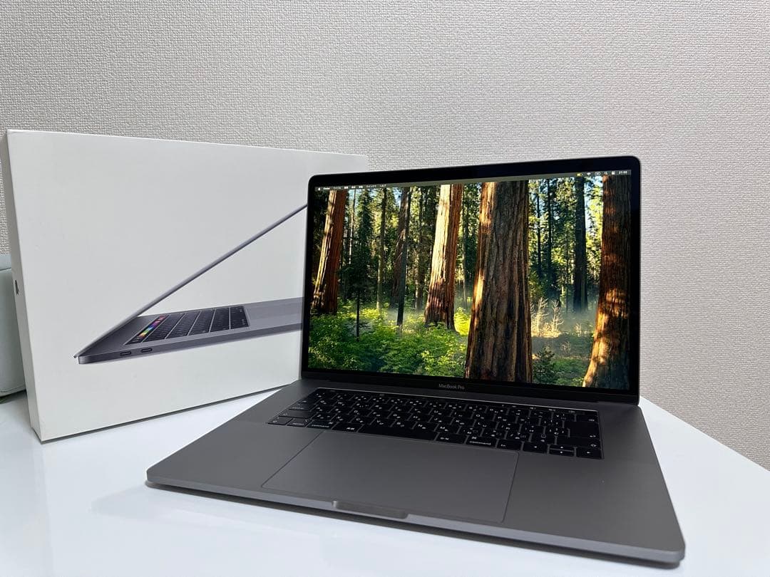 Macbook Pro 15インチ 2019 256GB