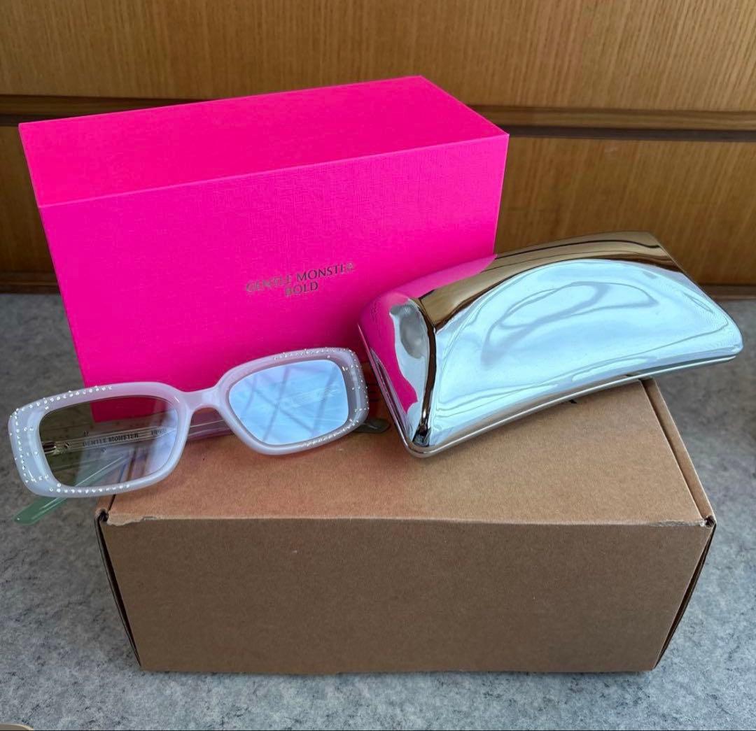 大*︎様 最終値下げ　美品　ケース証明書　ジェントルモンスター　ANTENA.C