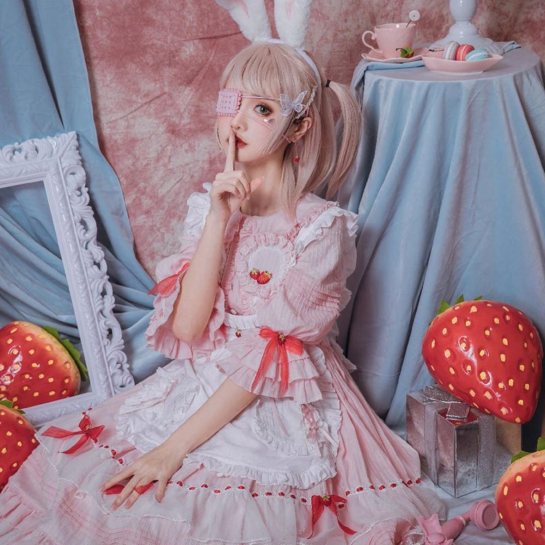 ロリータドレス＋いちご少女＋ワンピース＋エプロン＋アイマスク＋バッジ