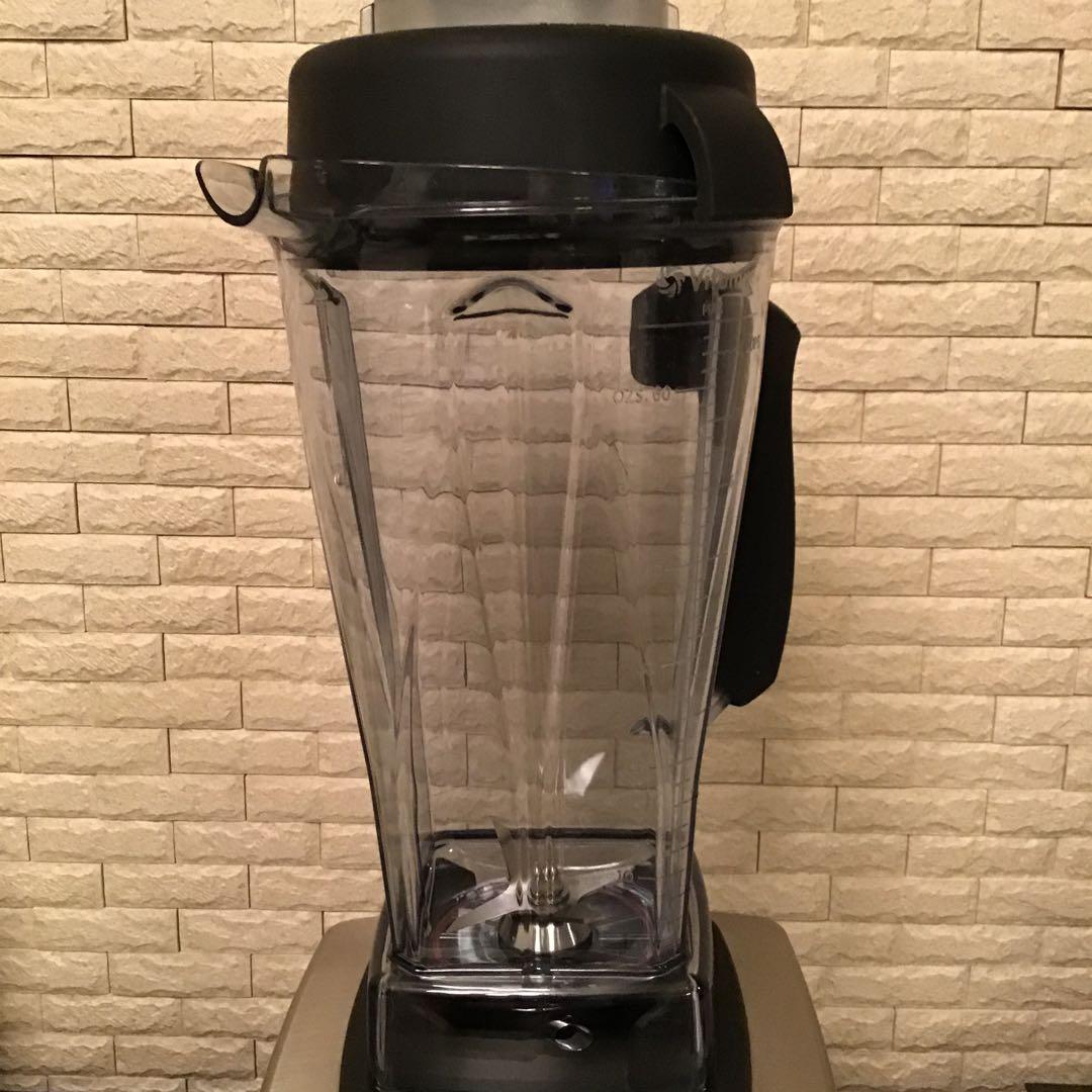 ヒロキ★【正規品｜百貨店購入｜美品】 Vitamix pro500