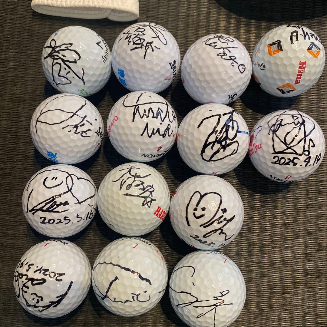 女子ゴルフオンネーム入りサイン 菅プロ、青木プロのボールのみ