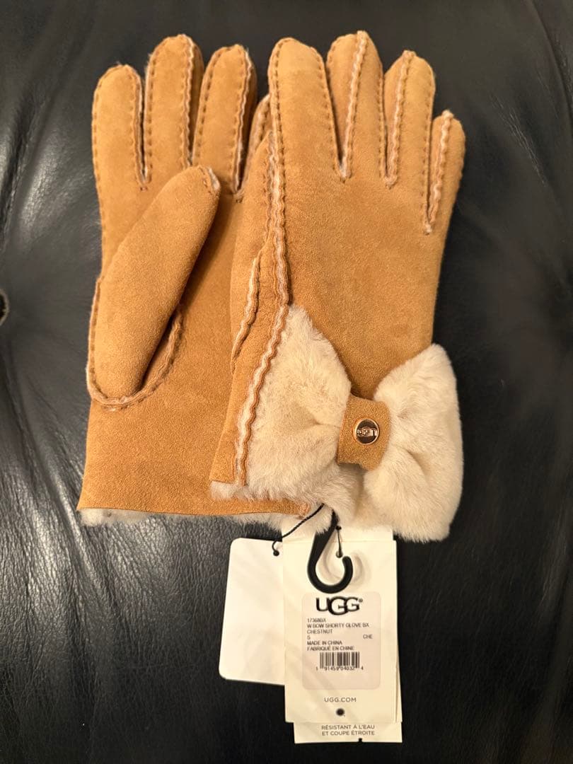 UGG 手袋 w bow shorty glove 未使用