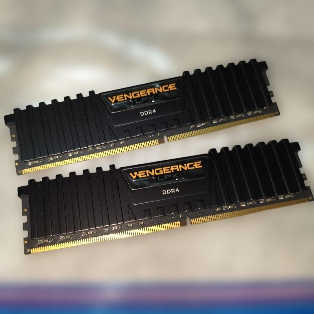 W*D様 Vengeance DDR4 64GB 3200MHz(32gb×2)