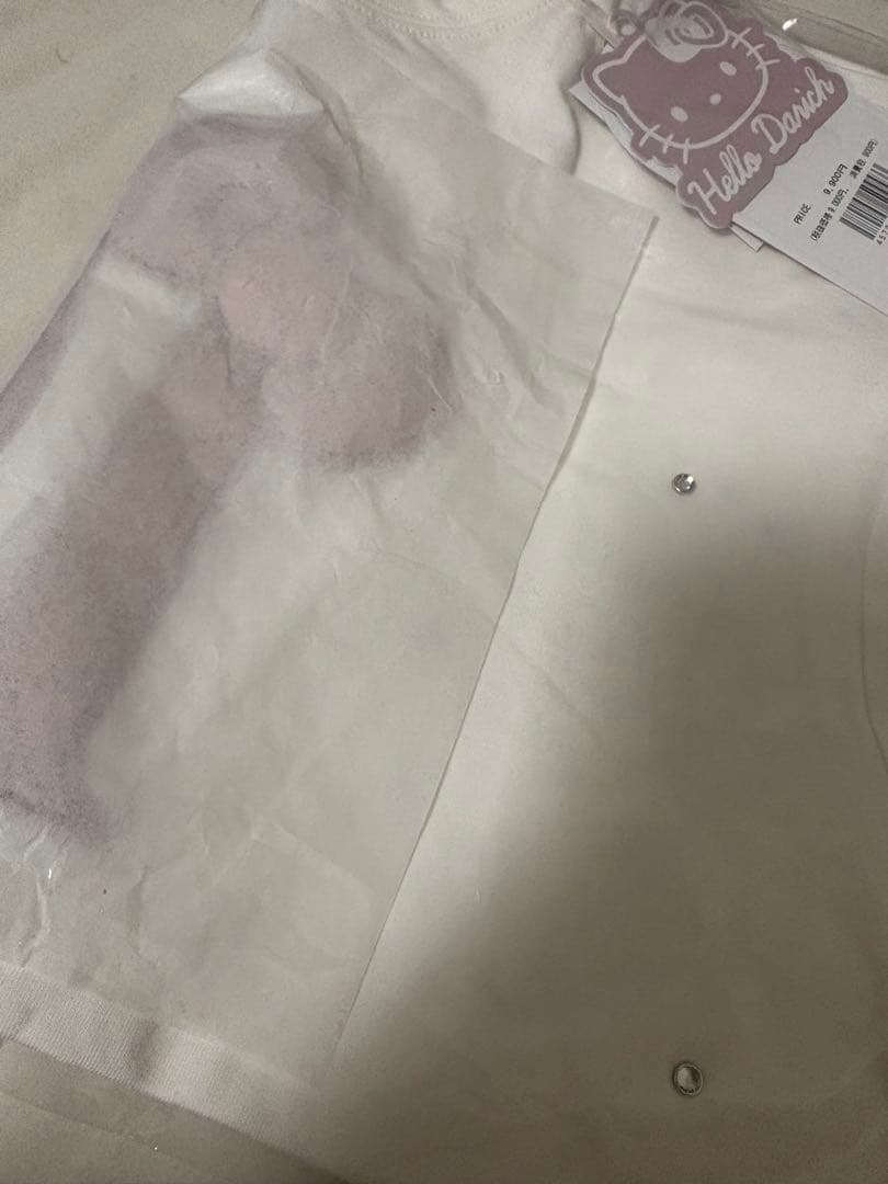 Darich ダーリッチ キルティングアップリケビジューTシャツ ハローキティ