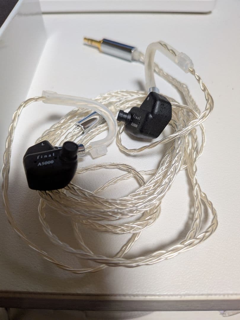 finaI A5000 有線イヤホン(カナル型イヤフック付き)